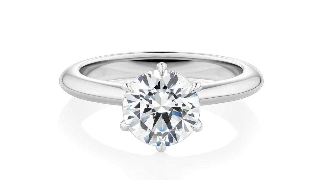Southern Star Solitaire with Round Brilliant Cut Diamond in White Gold front