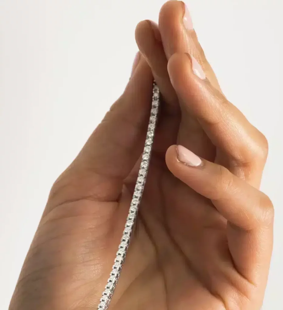 white-gold-tennis-bracelet